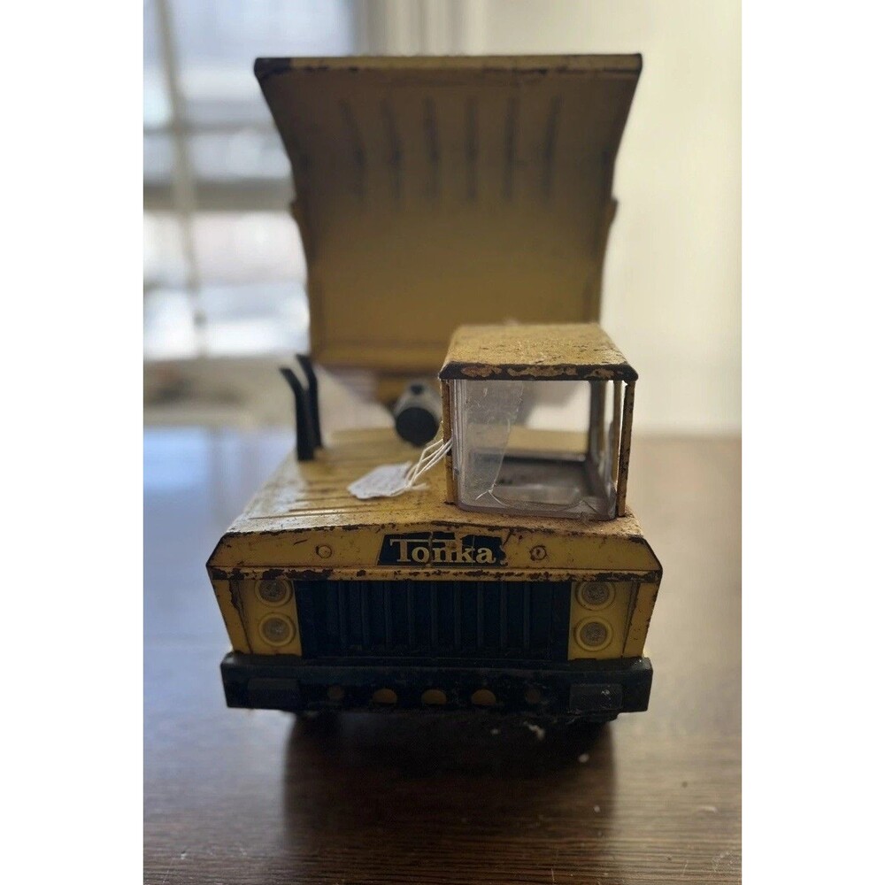 Vintage 1960's Mighty TONKA Black Label YELLOW DUMP TRUCK